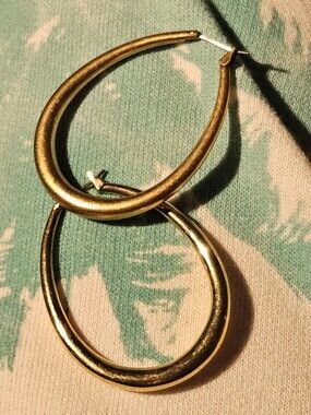 Gold Tone Hoop Earrings - Classic Women’s Jewelry